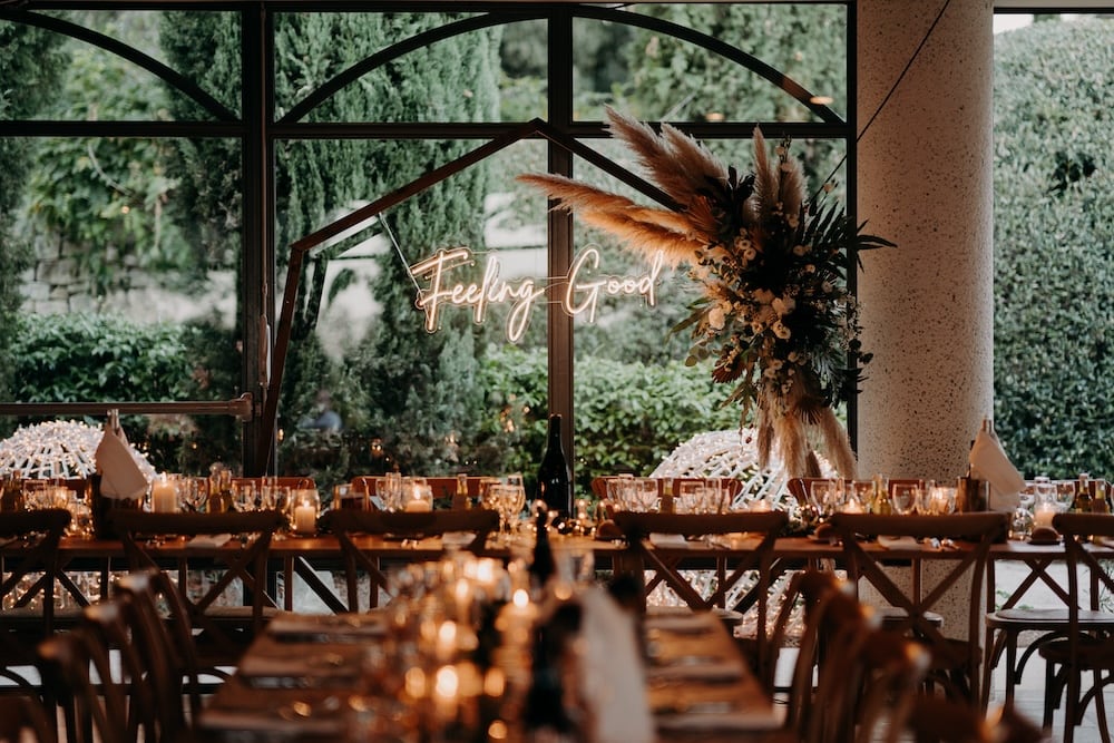 Décoration de mariage bohème et luxueuse